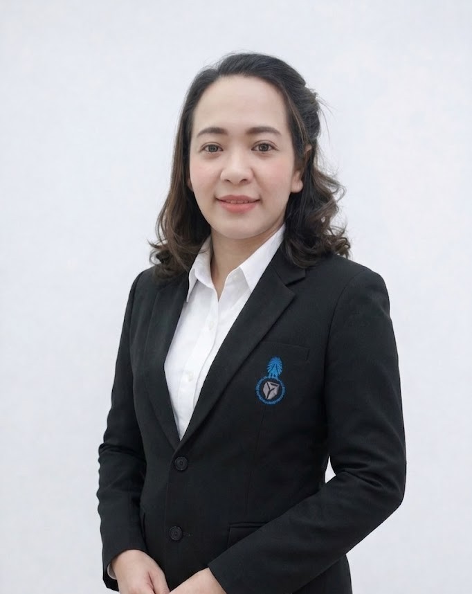 นางสาวสกาวรัตน์ พรรณรา